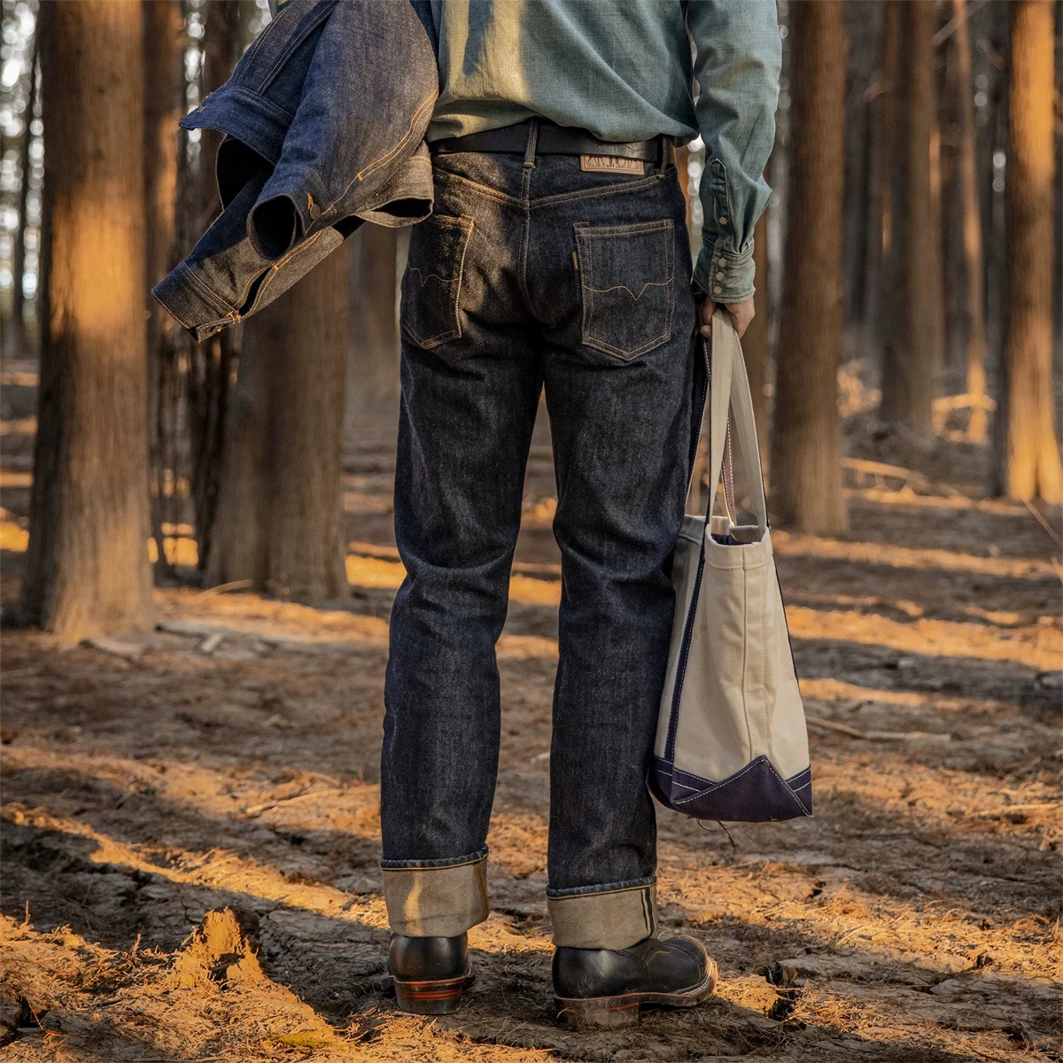 レッドトルネード ノワール 21 オンス セルビッジ デニム - Levis Jeans 501 のレビューと価格