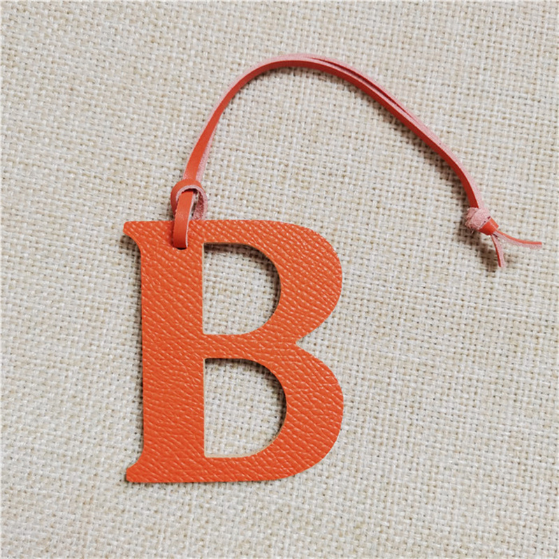 女性用本革キーホルダー,バックパックペンダント,イニシャルと - Monogram Keychain Leather のレビューと価格