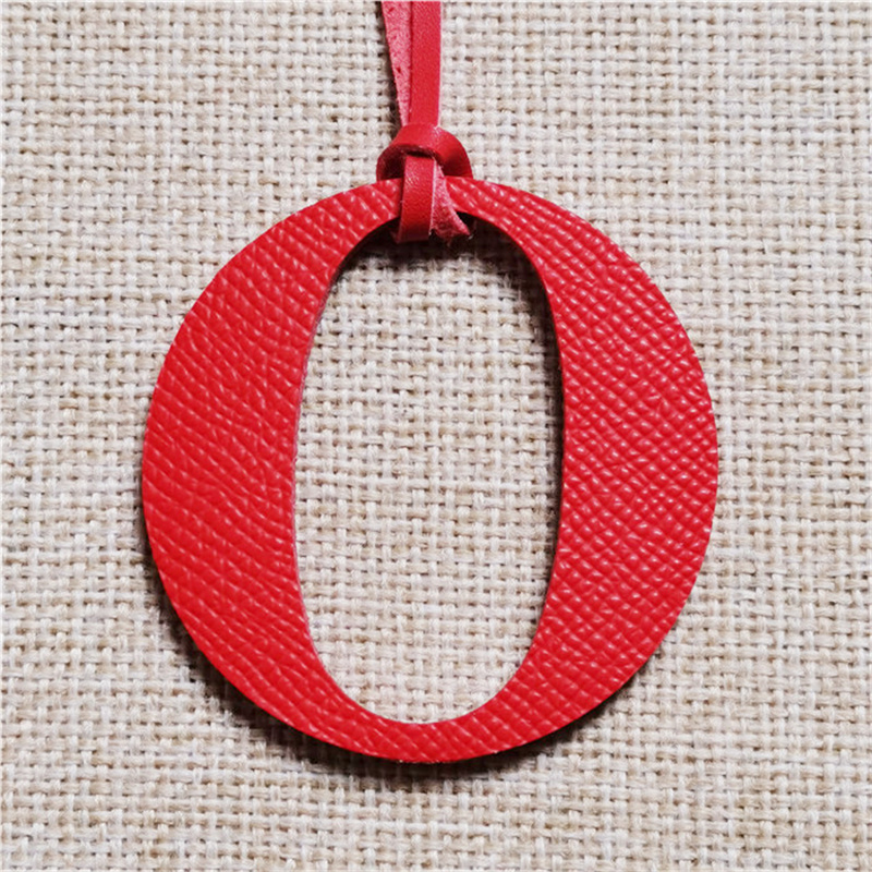 女性用本革キーホルダー,バックパックペンダント,イニシャルと - Monogram Keychain Leather のレビューと価格