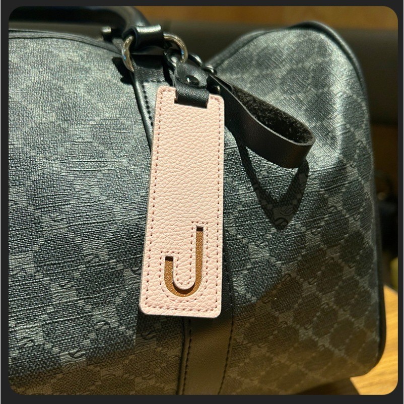 A-zペンダント付きのクラシックなPUレザーキーホルダー,2 - Monogram Keychain Leather のレビューと価格