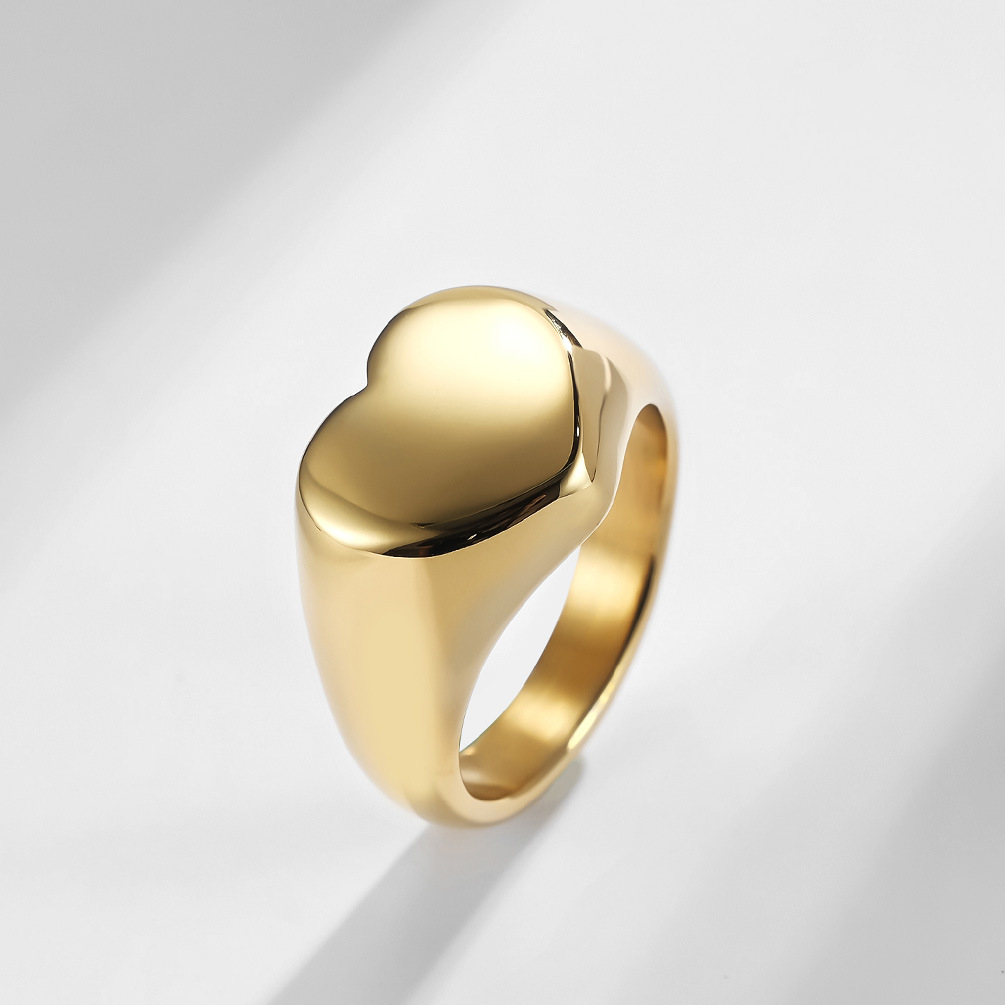 カスタマイズされた女性シグネットリングかわいいハート Rou - Initial Ring Custom のレビューと価格